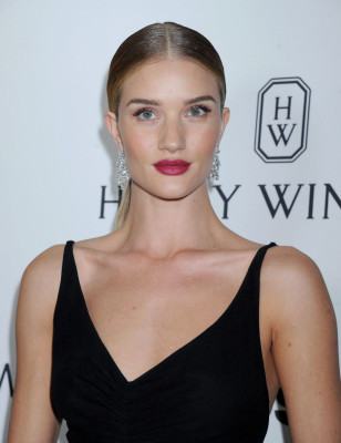 Rosie Huntington-Whitely pic #808368