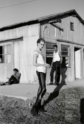 Rosie Huntington-Whitely pic #698655