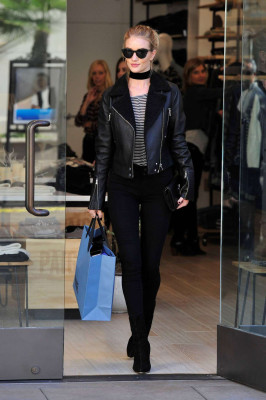 Rosie Huntington-Whitely pic #831381