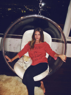 Rosie Huntington-Whitely pic #259705