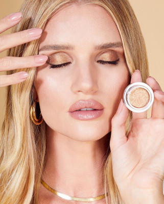 photo 14 in Rosie Huntington-Whitely gallery [id1230705] 2020-09-03 00:00:00