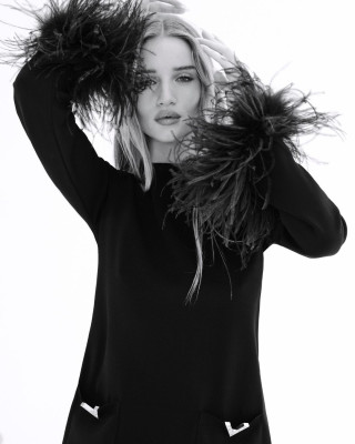 photo 22 in Rosie Huntington-Whitely gallery [id1344966] 2024-02-27 00:00:00