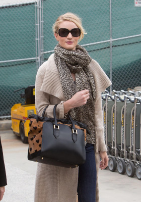 Rosie Huntington-Whitely pic #585211