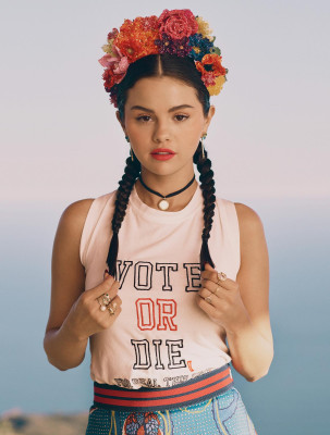 Selena Gomez pic #1233126