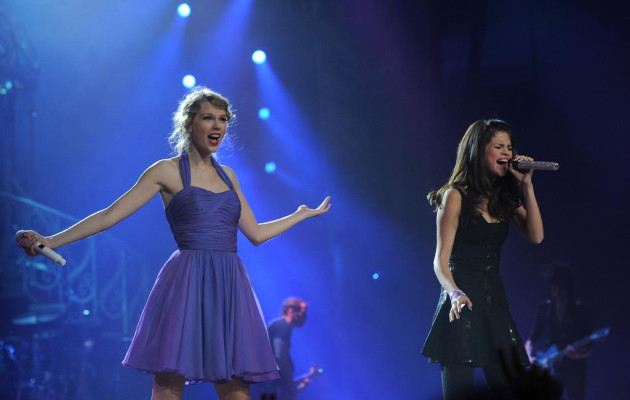 Selena Gomez pic #425145