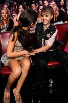 Selena Gomez pic #396645