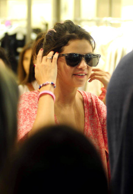 Selena Gomez pic #449565