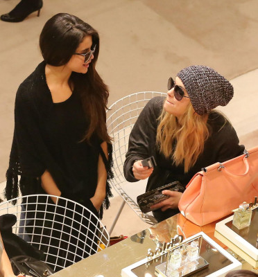 Selena Gomez pic #575910