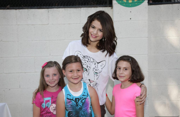 Selena Gomez pic #352258