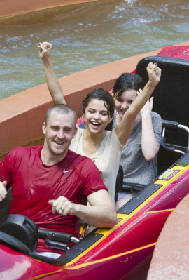 Selena Gomez pic #521548
