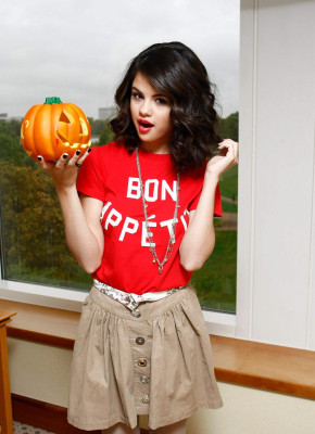 Selena Gomez pic #294112