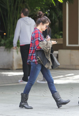 Selena Gomez pic #556980