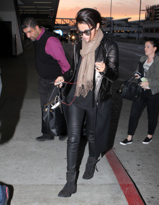 Selena Gomez pic #736091