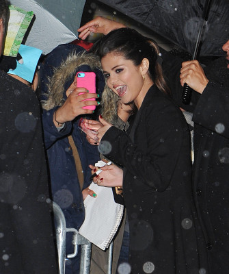 Selena Gomez pic #586357