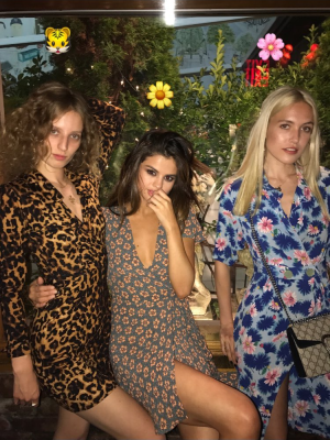 Selena Gomez pic #943319