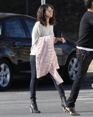 Selena Gomez pic #755550