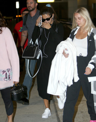 Selena Gomez pic #1066431