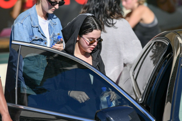 Selena Gomez pic #1099262