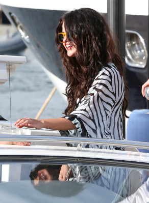 Selena Gomez pic #720349