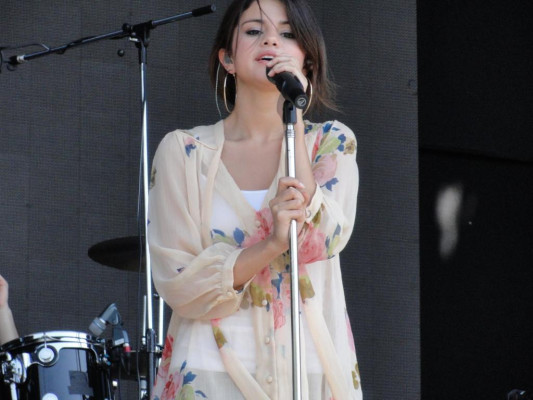Selena Gomez pic #340151