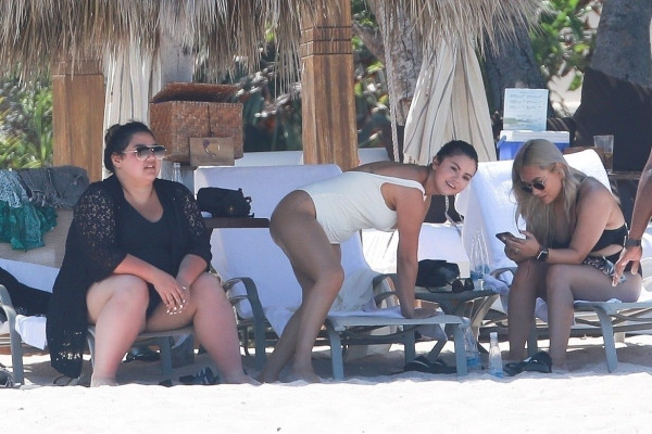 Selena Gomez pic #1152480