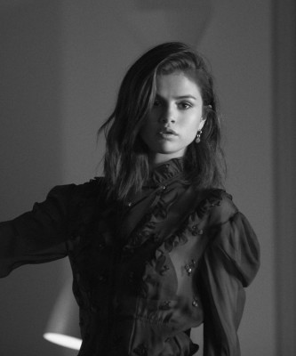 Selena Gomez pic #945310