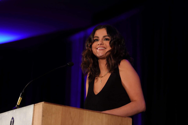 Selena Gomez pic #1177757