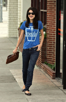 Selena Gomez pic #255805