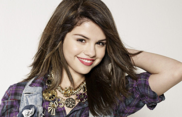 Selena Gomez pic #425809
