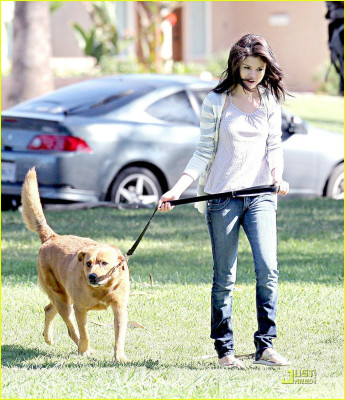 Selena Gomez pic #242447