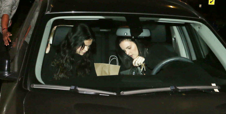 Selena Gomez pic #1092125