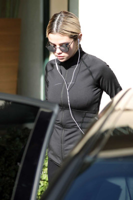 Selena Gomez pic #991464