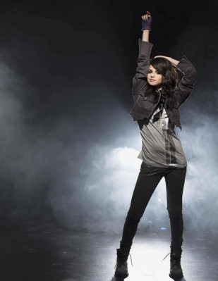 Selena Gomez pic #255346