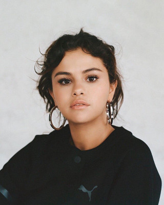 Selena Gomez pic #1089796