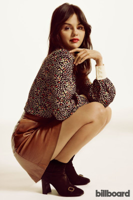 Selena Gomez pic #1243452
