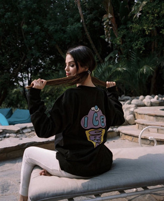 Selena Gomez pic #1234416