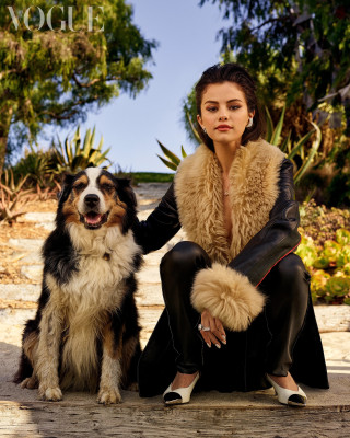 Selena Gomez pic #1241990