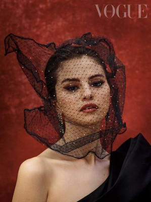 Selena Gomez pic #1242130