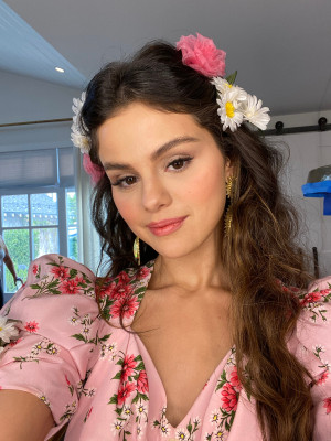 Selena Gomez pic #1245892