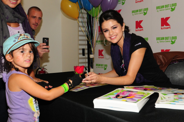 Selena Gomez pic #292880