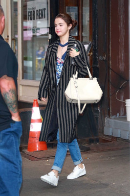 Selena Gomez pic #970581