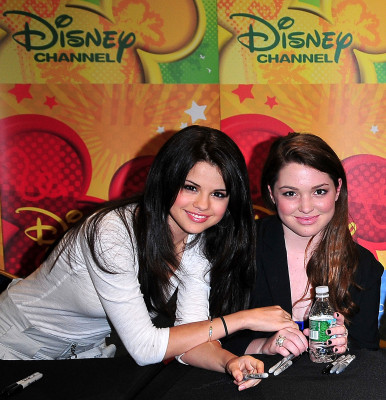 Selena Gomez pic #218223