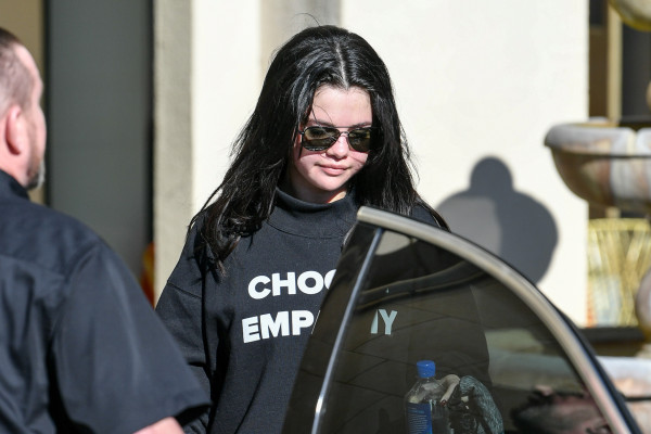 Selena Gomez pic #1094978