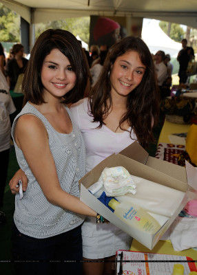 Selena Gomez pic #218110