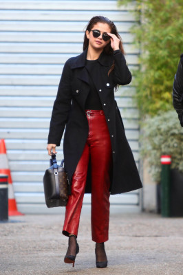 Selena Gomez pic #839220