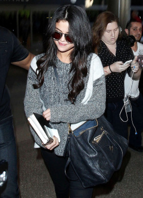 Selena Gomez pic #764950