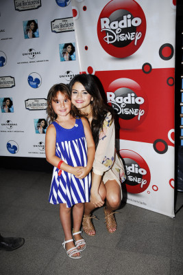 Selena Gomez pic #539398