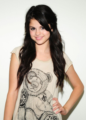 Selena Gomez pic #240745