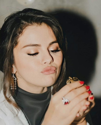 Selena Gomez pic #1217426