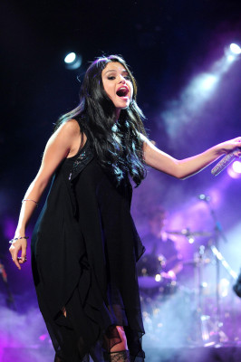 Selena Gomez pic #479011
